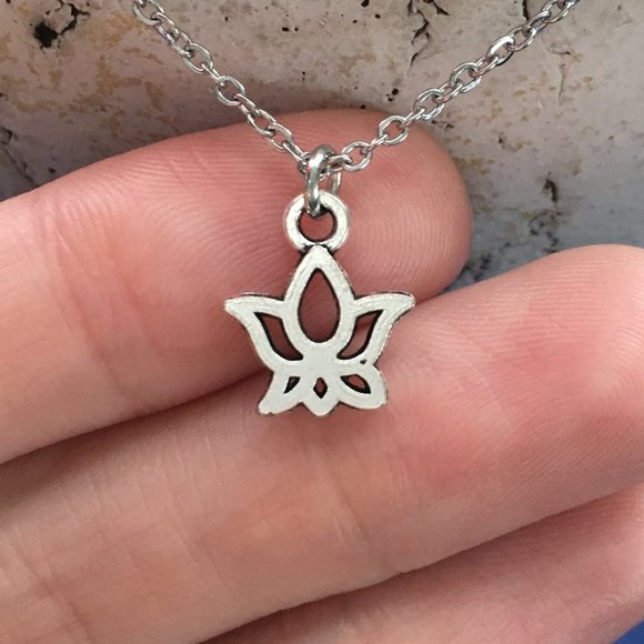 Tampa Coin Rings Jewelry - Lotus Flower Necklace Tibetan Silver 4for$20